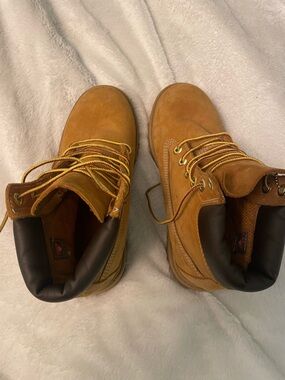 Woman’s timberlands
